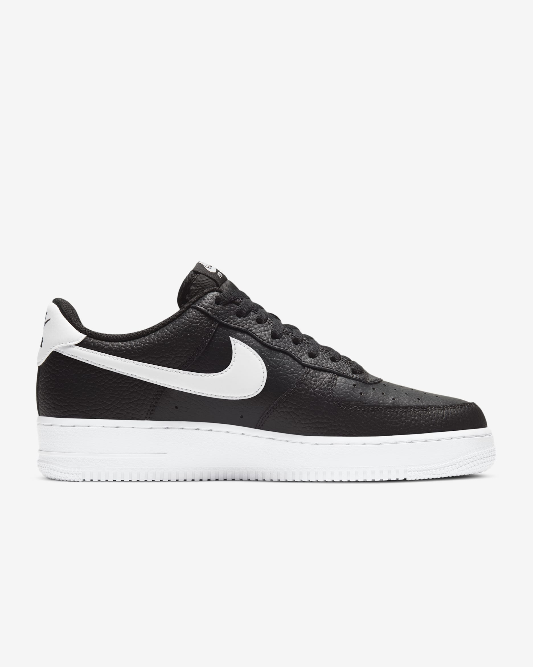 Nike Air Force 1 '07 LV8