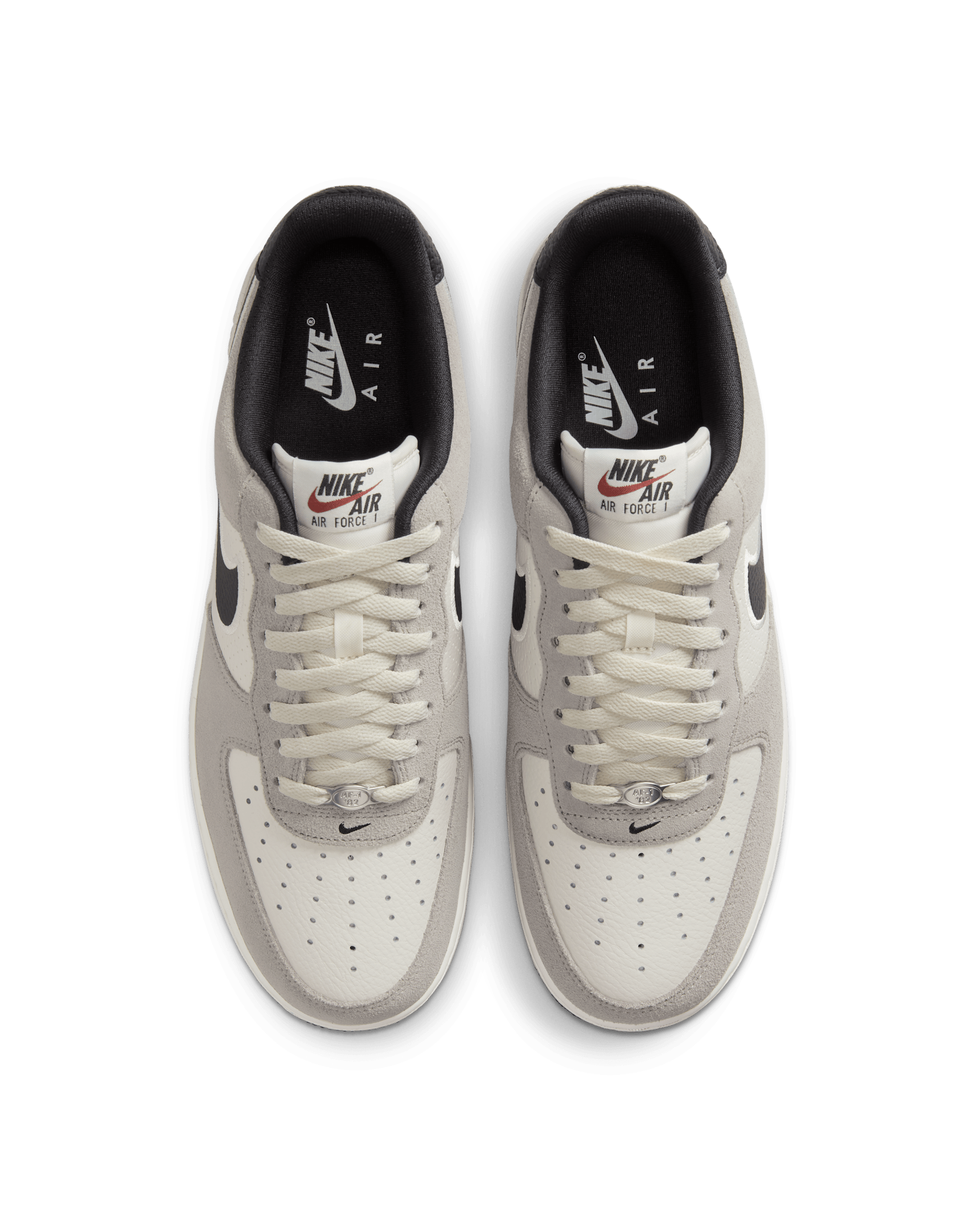 Nike Air Force 1 '07 LV8