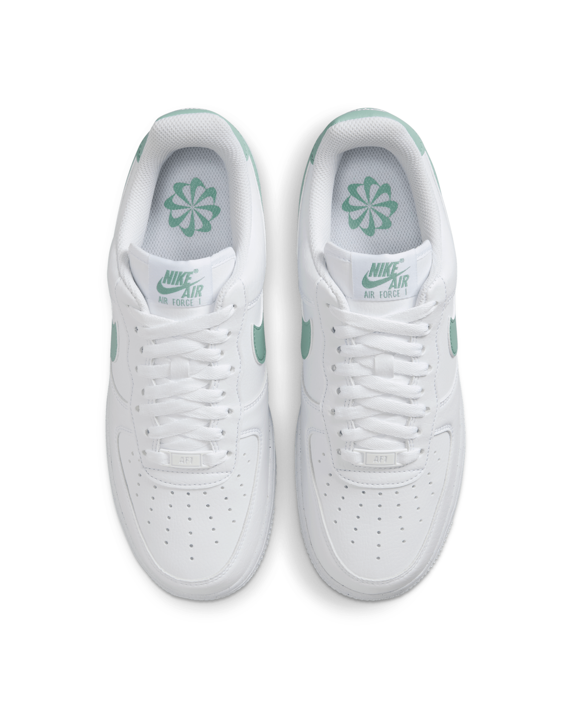 Nike Air Force 1 '07 LV8